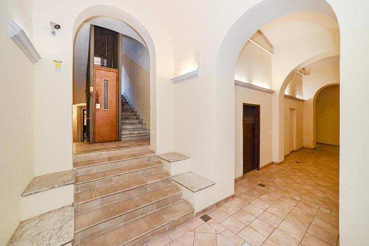 Be First Hotel Рим Екстериор снимка